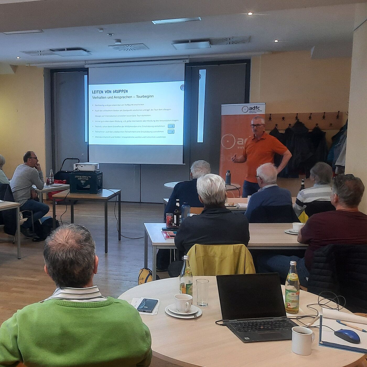 Gespannte Aufmerksamkeit während der Inputs