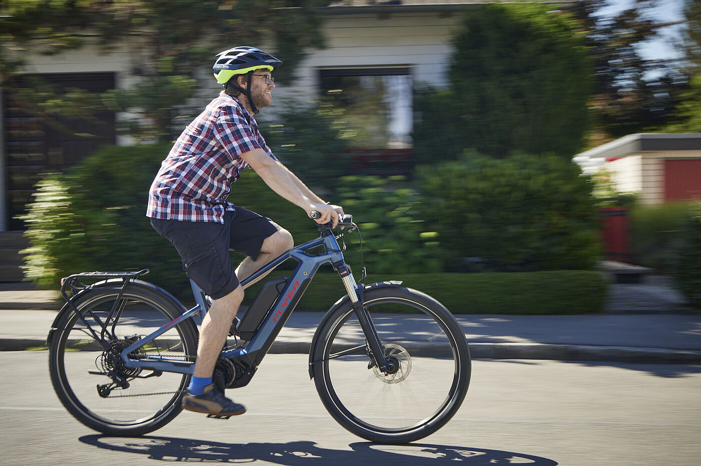 Das sieht schon ziemlich gut aus: Die neu justierte Satteleinstellung hilft, die richtige Sitzposition auf dem Rad zu finden und sich beim Radfahren wohlzufühlen.. Das sieht schon ziemlich gut aus: Die neu justierte Satteleinstellung hilft, die richtige Sitzposition auf dem Rad zu finden und sich beim Radfahren wohlzufühlen.