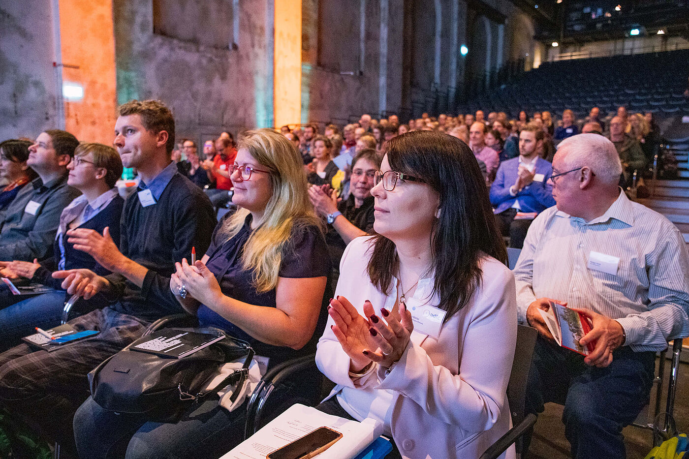 Erster Nationaler Radtourismus Kongress Blick ins Publikum Zusammen mit Gastgeber Ruhr Tourismus GmbH hatte der ADFC einen spannend besetzten Kongress in toller Kulisse auf die Beine gestellt.