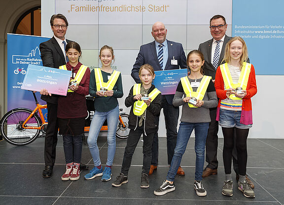 Familienfreundlichste Stadt in Deutschland ist Wettringen. Familienfreundlichste Stadt in Deutschland ist Wettringen.